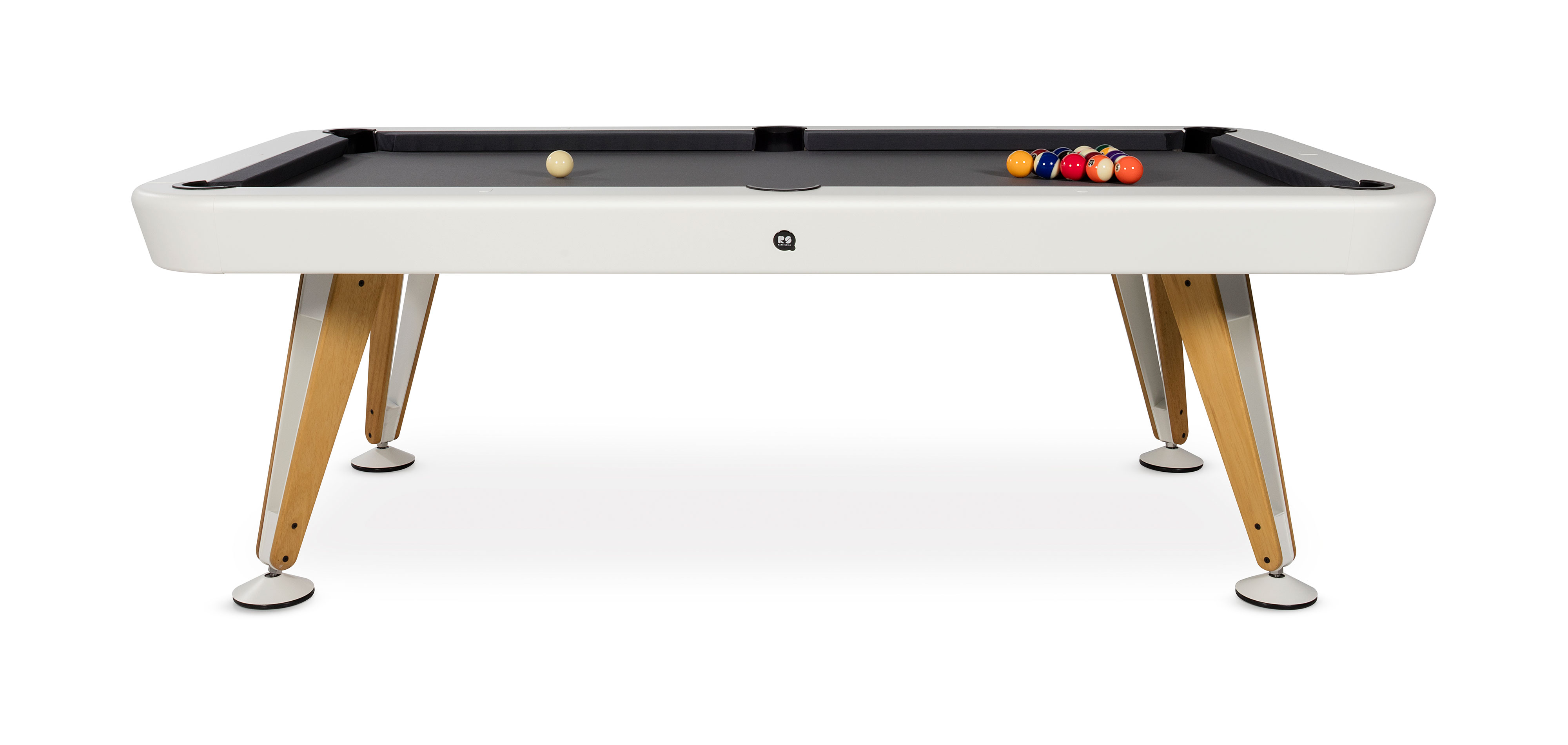 accept Miraculous garage Billard table "Pool" from RS Barcelona | designkicker.de